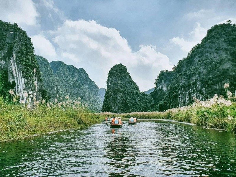 suoi nuoc khoang nong kenh ga suoi nuoc khoang nong kenh ga