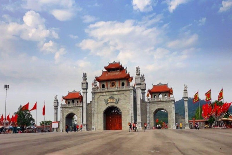 den hung phu tho
