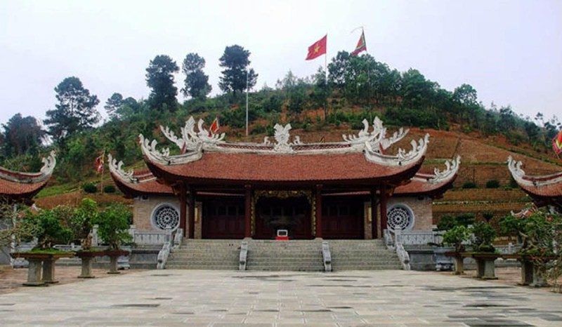 den hung phu tho