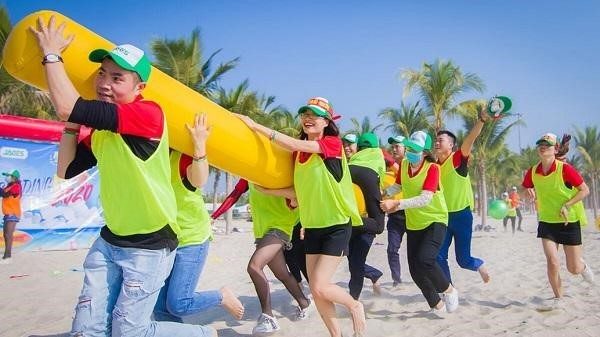 mc team building mc team building