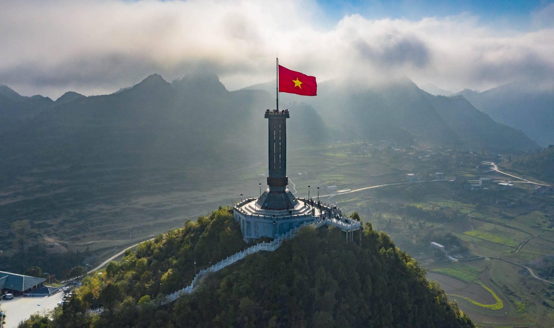 du lịch khám phá du lịch khám phá