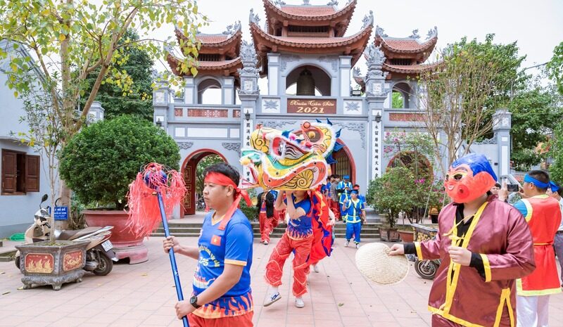 2025-11-den-tam-giang-2-e1747736257753.jpg