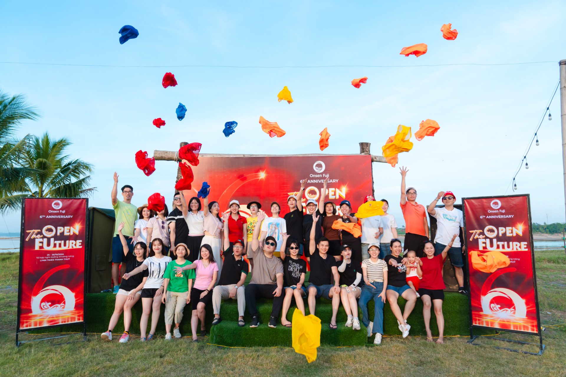 “Holistic” Year End Party – Khép Năm Trọn Vẹn, Khởi Đầu Bứt Phá