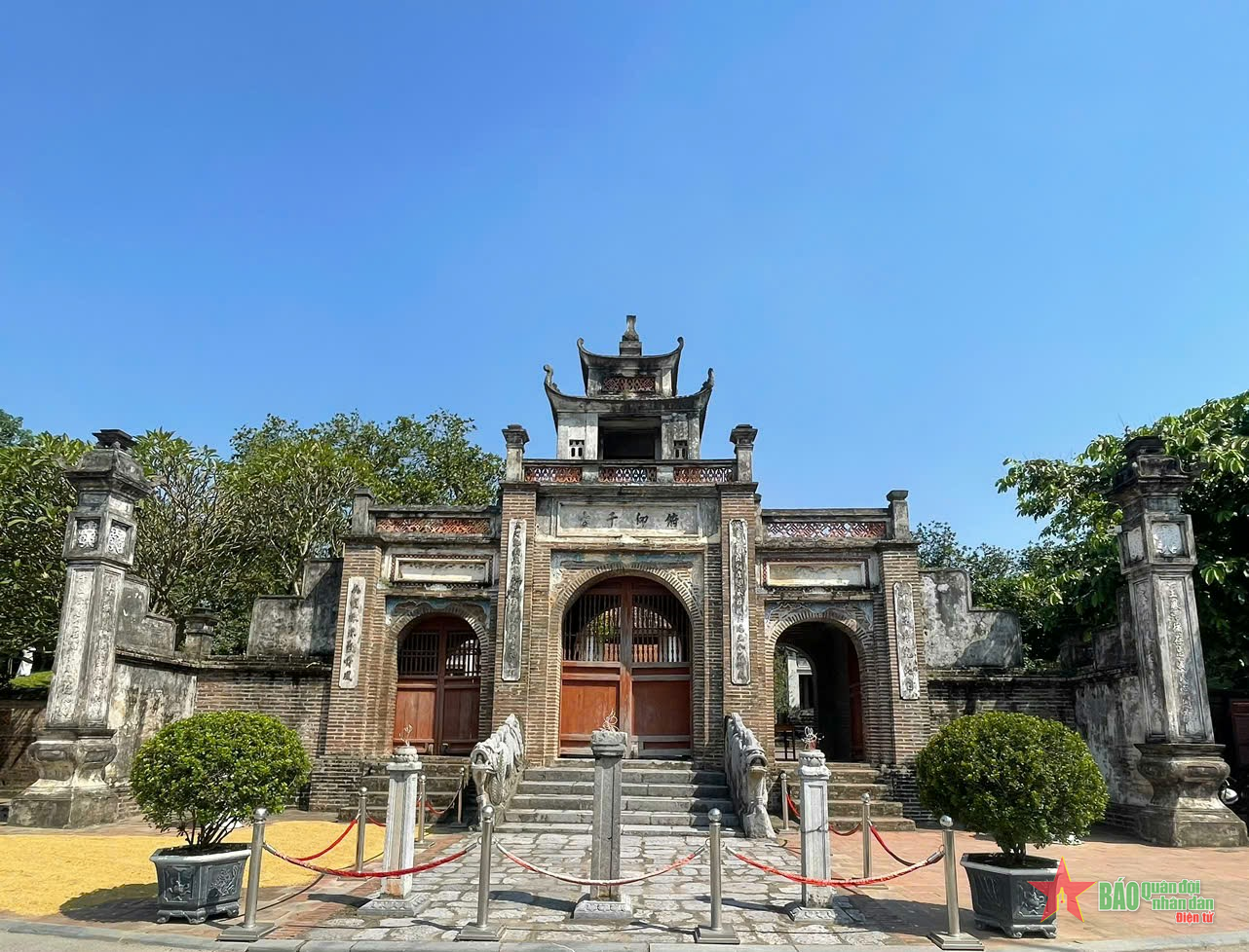 Du Lịch 1 Ngày Nên Đi Đâu Gần Hà Nội? Top 12+ Điểm Đến Hấp Dẫn Nhất
